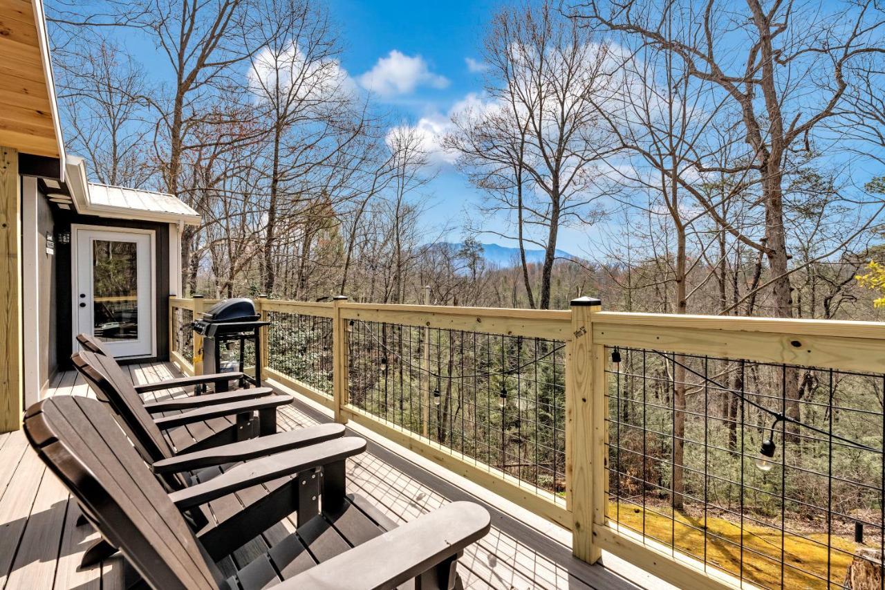 Whispering Winds, Hot Tub, Game Room, Wifi, 1089 Free Tickets Each Paid Day, Dollywood And More Gatlinburg Kültér fotó