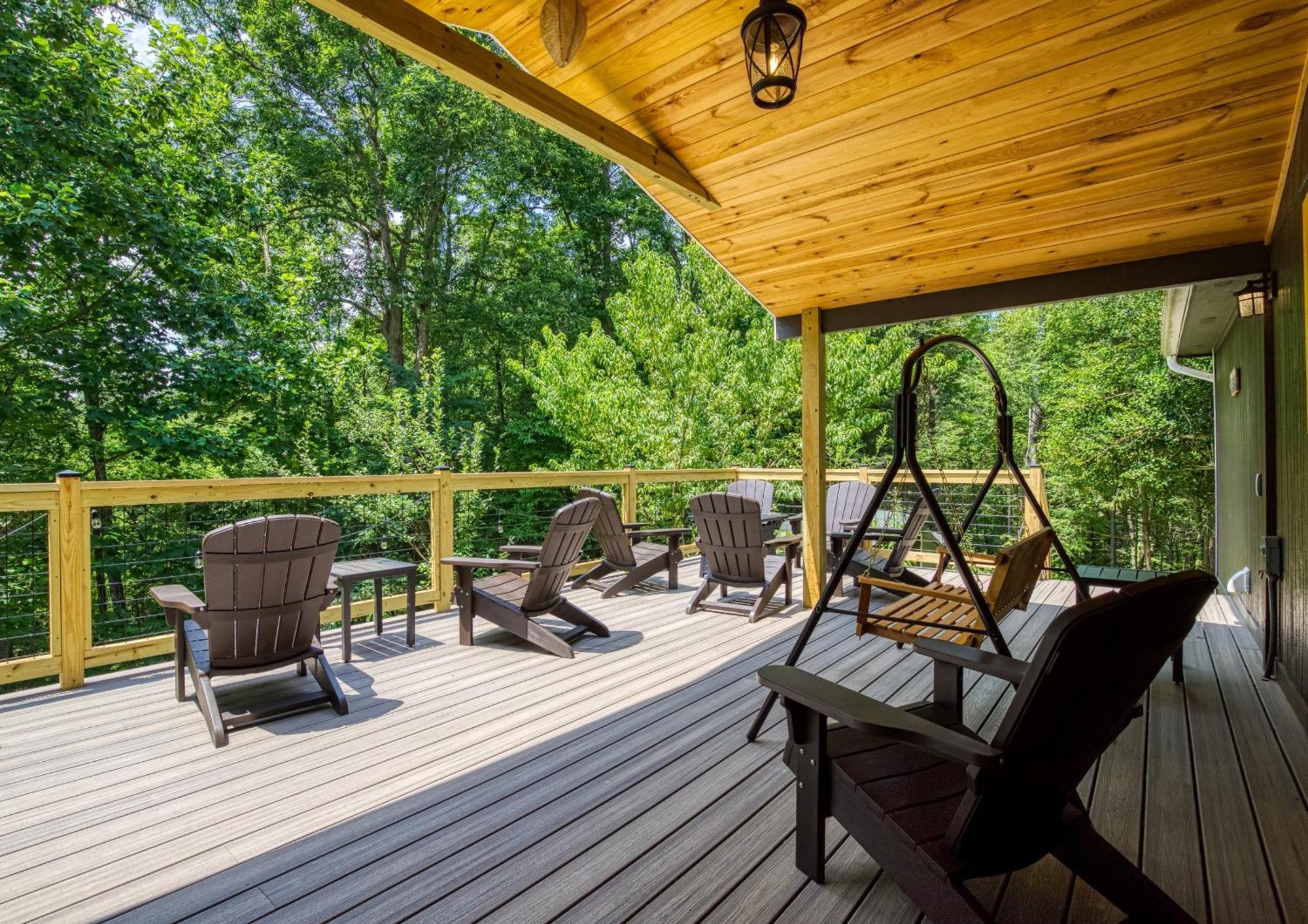 Whispering Winds, Hot Tub, Game Room, Wifi, 1089 Free Tickets Each Paid Day, Dollywood And More Gatlinburg Kültér fotó