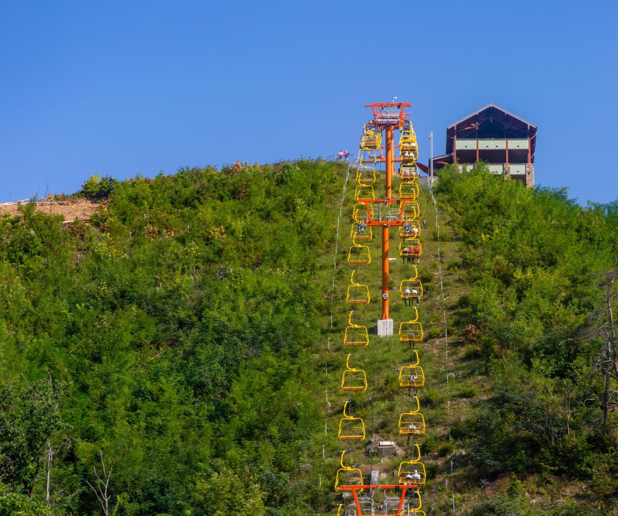 Whispering Winds, Hot Tub, Game Room, Wifi, 1089 Free Tickets Each Paid Day, Dollywood And More Gatlinburg Kültér fotó
